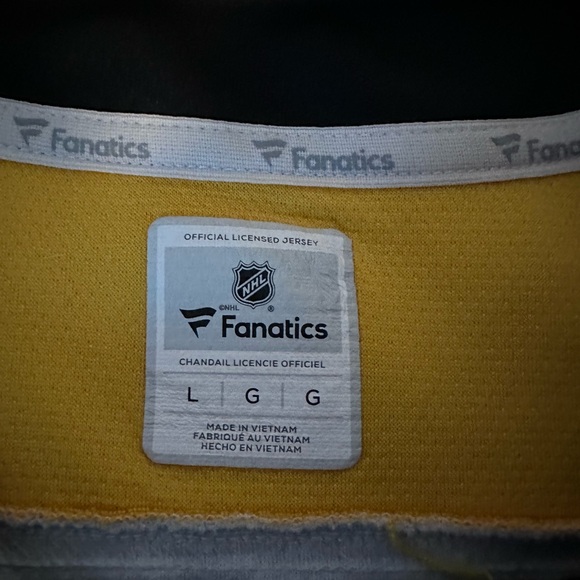 Bruins Patrice Bergeron jersey - Picture 3 of 3